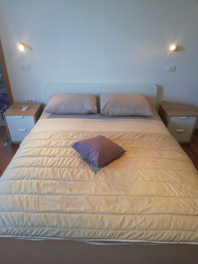 Apartmani Sladic Skradin Eksteriør billede
